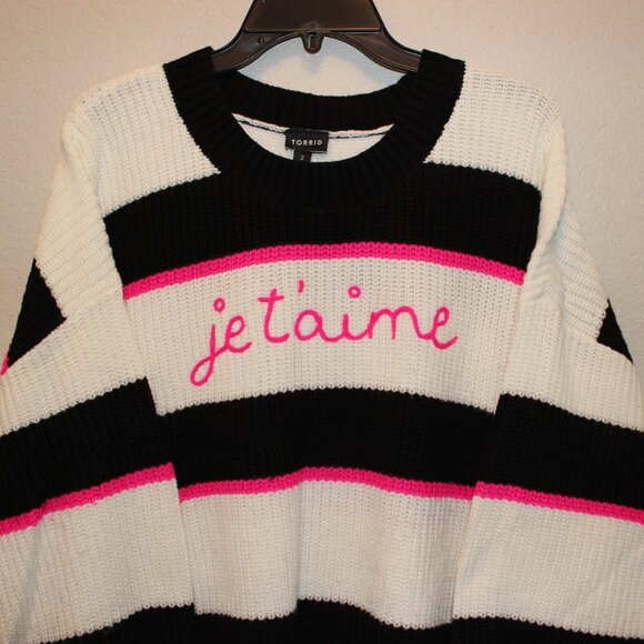Torrid White, Black & Pink Sweater | Size 2 | “Je t’aime” means "I Love You" - Picture 3 of 6